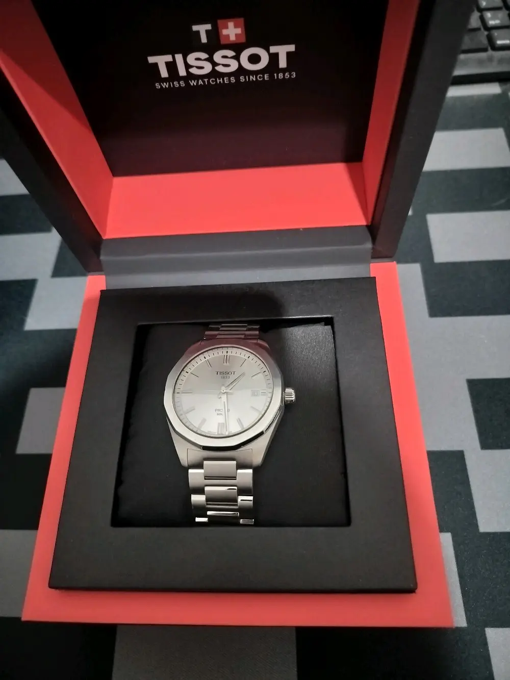 ساعة تيسو Tissot PRC 100 Solar