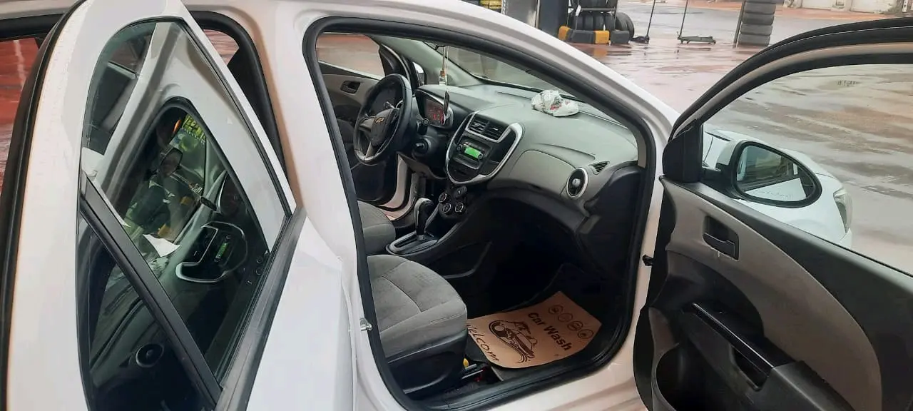 شفروليه أفيو 2018 لون ابيض سعر ٦٠٠٠ كاش