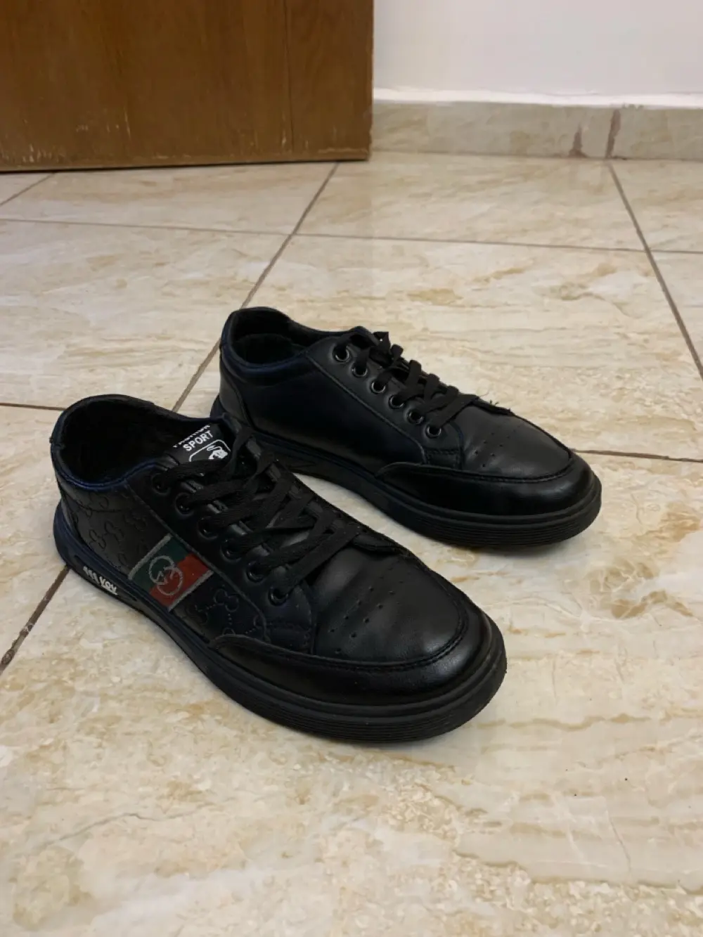 احذيه اكثر من موديل