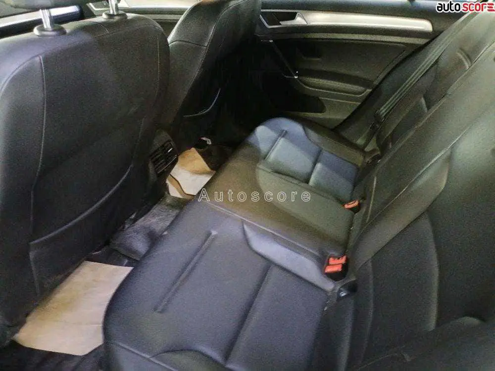 اي جولف 2016 بريميوم الماني للبيع