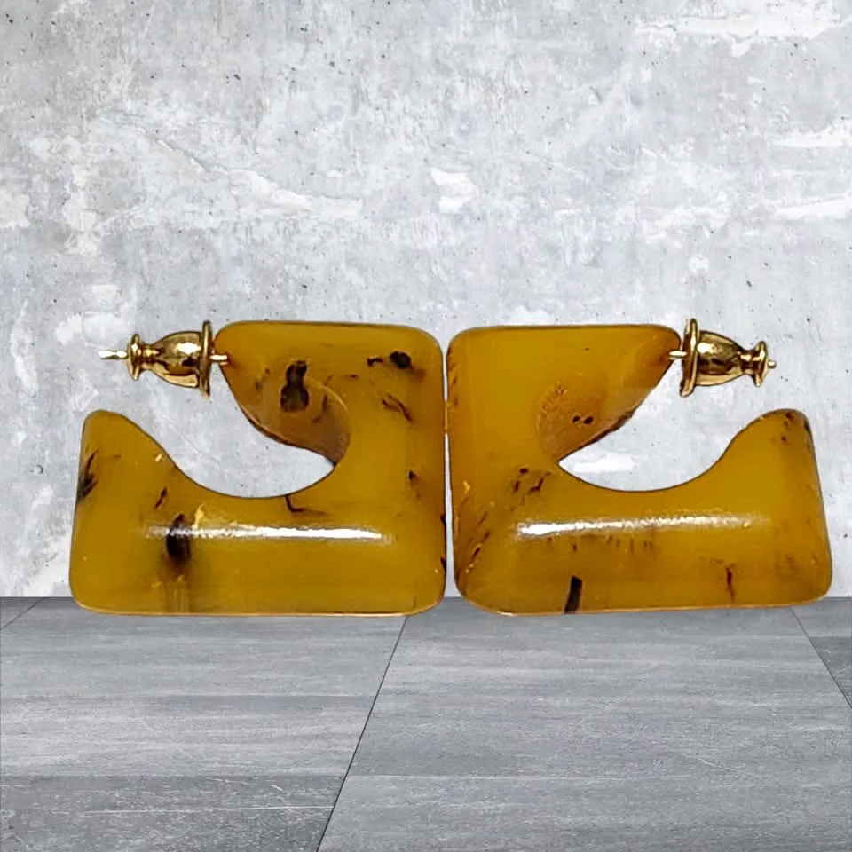 أقراط من  مجموعة مونيه طراز عتيق