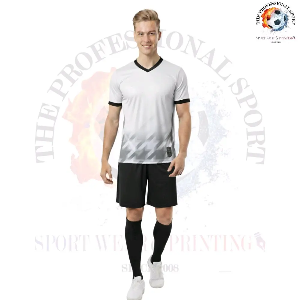 أطقم رياضية خاصة