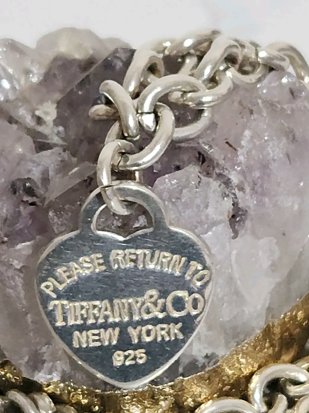 قلادة تيفاني آند کو