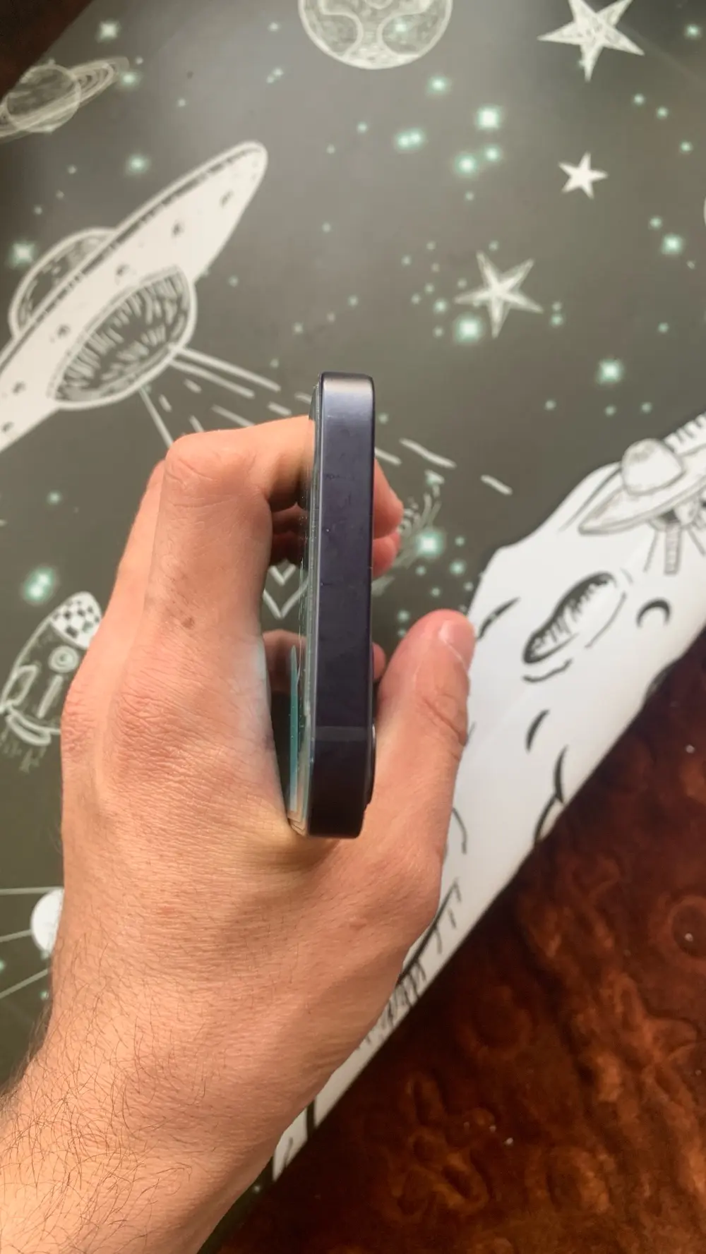 آيفون 12 ميني