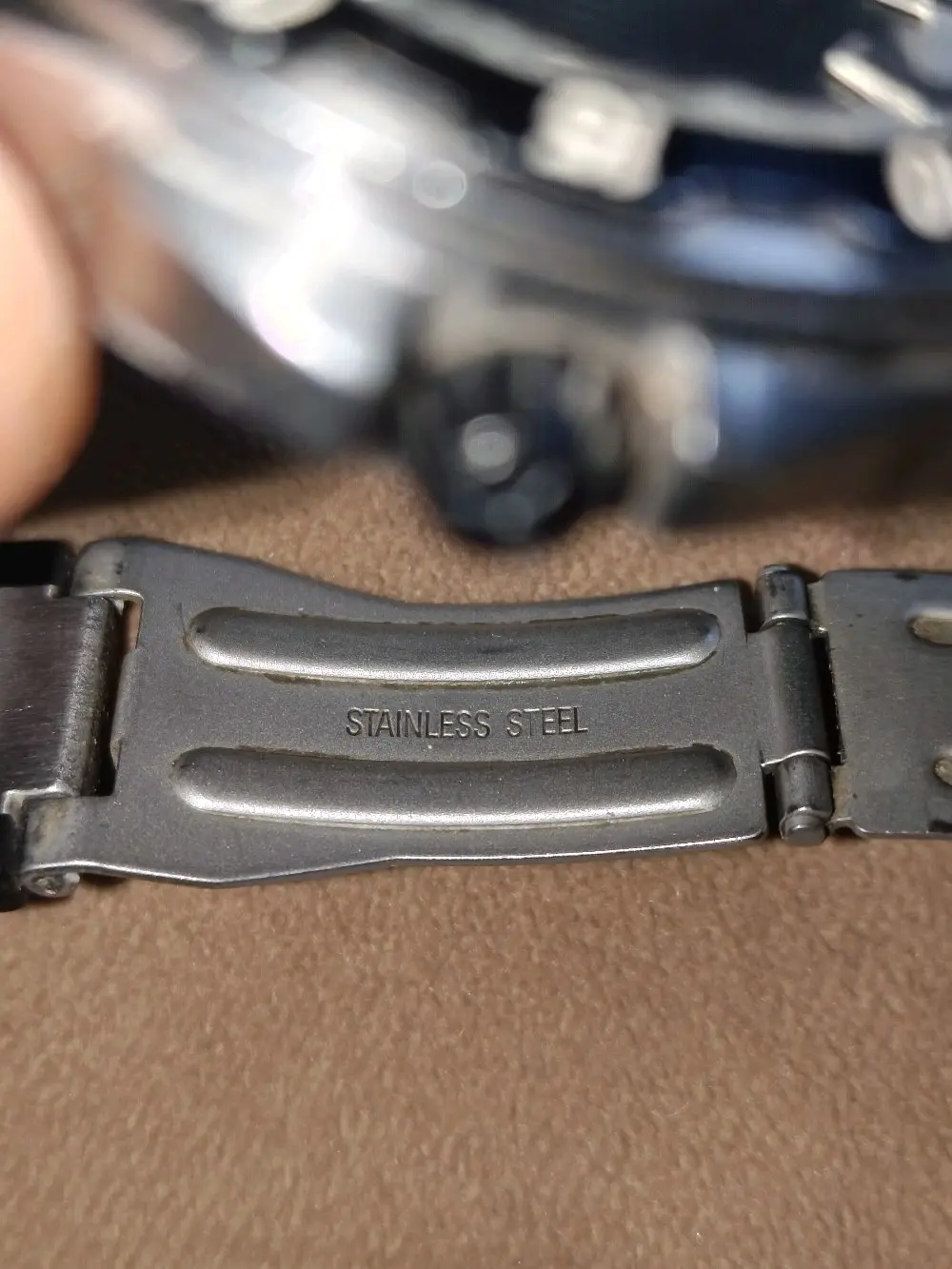 مرسيدس-بنز.