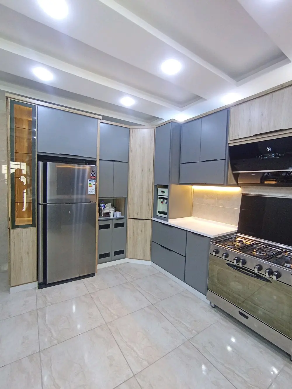 مطابخ ألمنيوم بريميوم