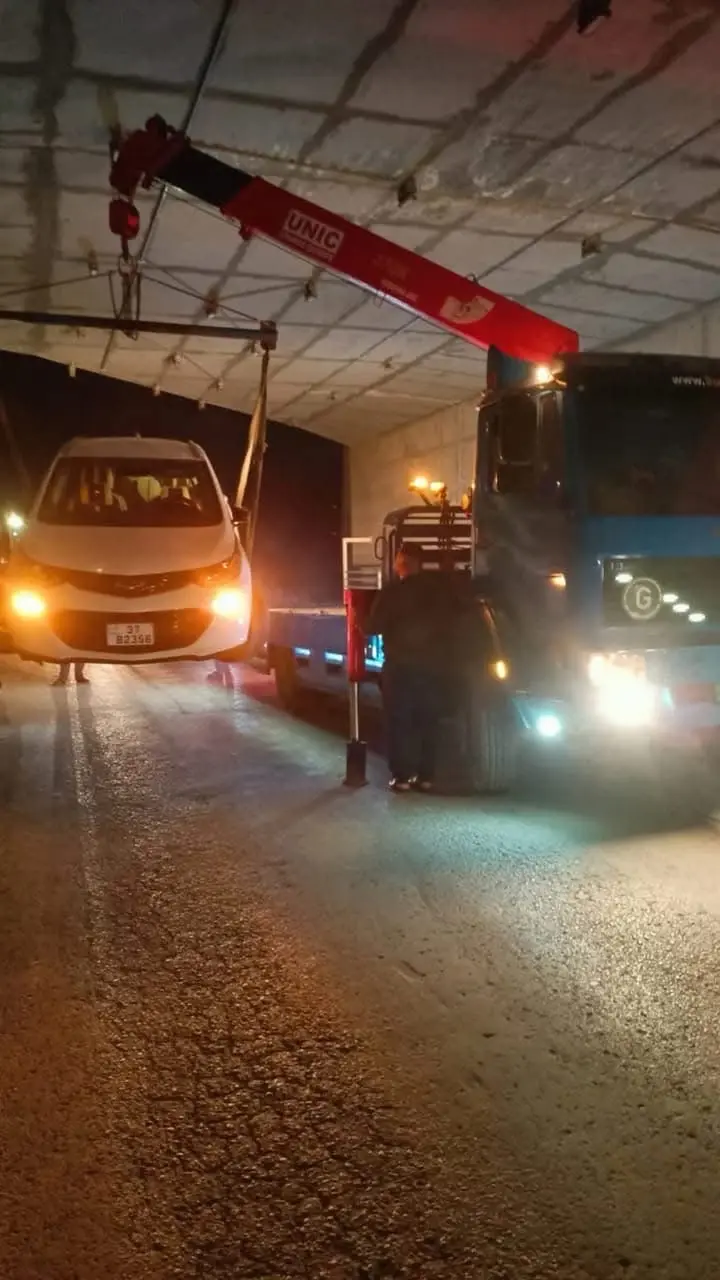 ونشات نقل ورفع السيارات