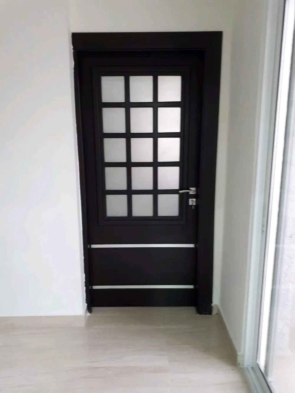 نجار موبيليا وديكور