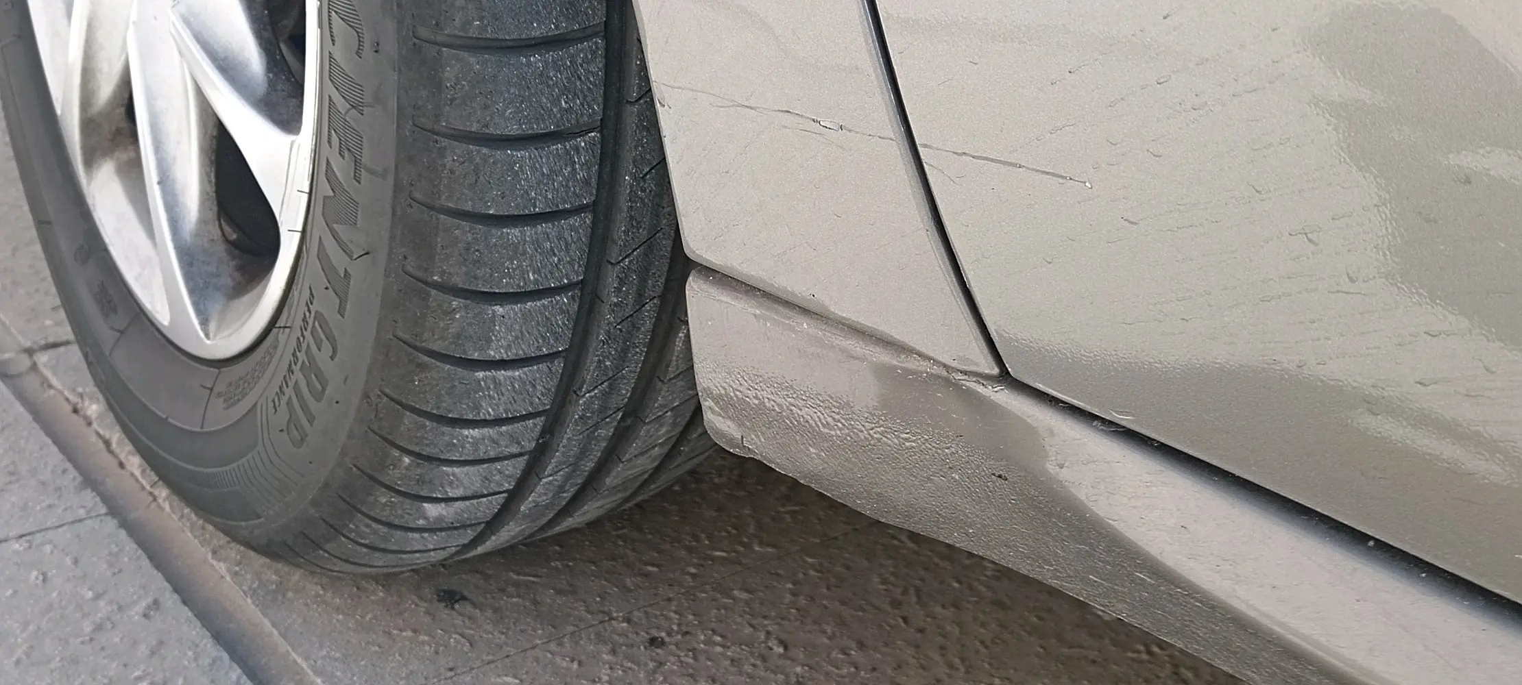 بيجو 208 للبيع موديل ٢٠١٥