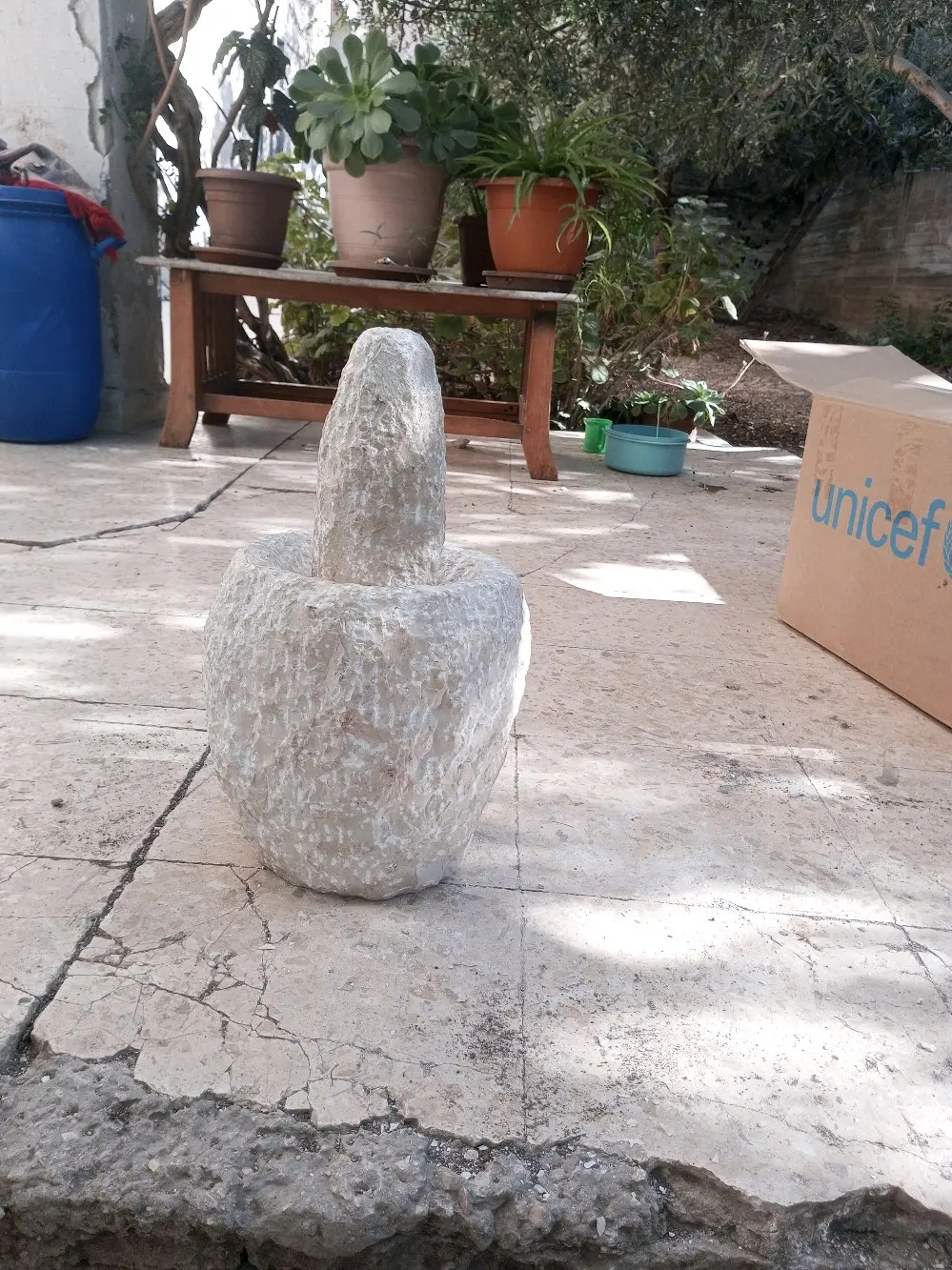 منحوتات حجرية