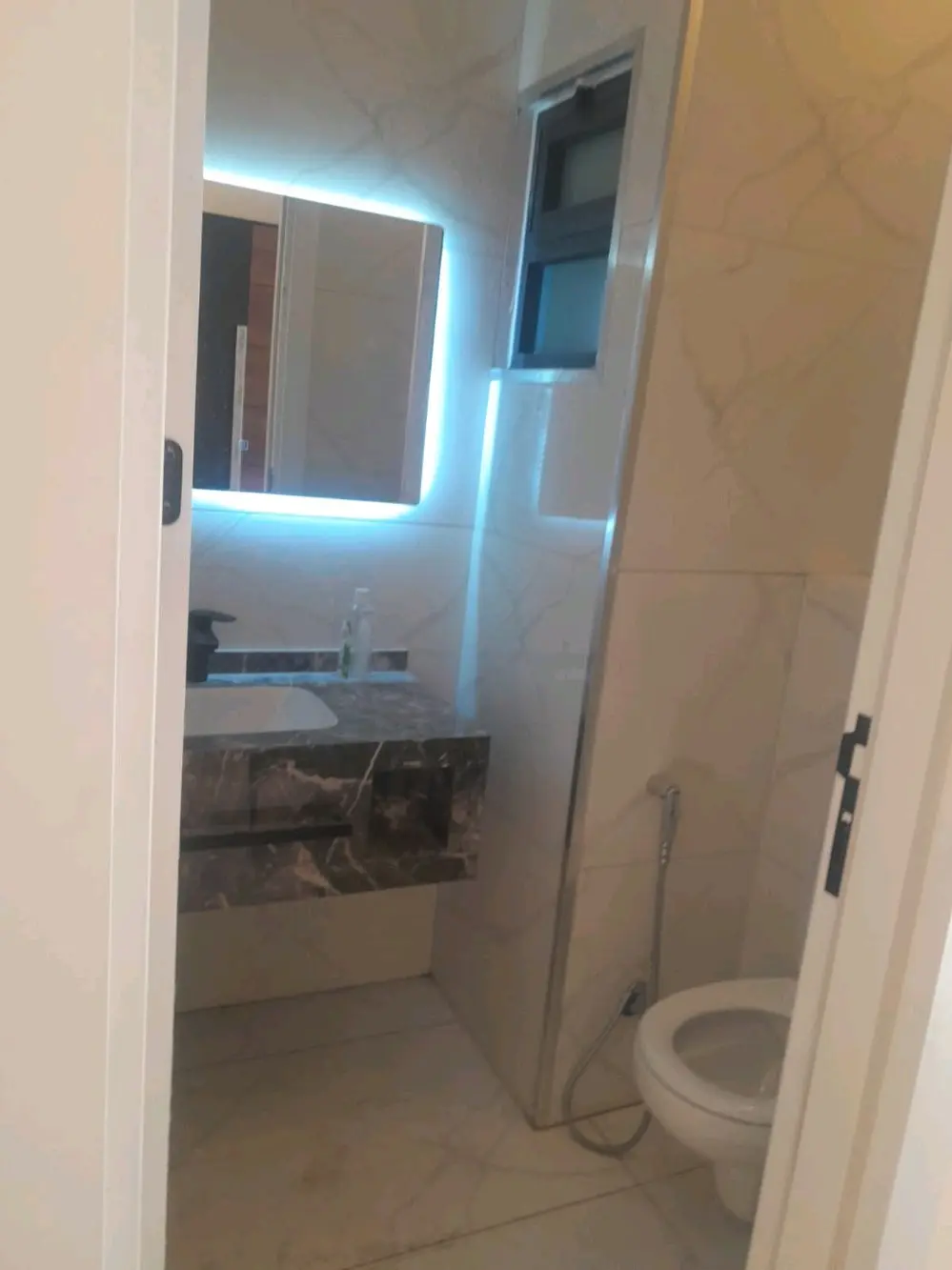 عااااجل شقق فخمه للبيع