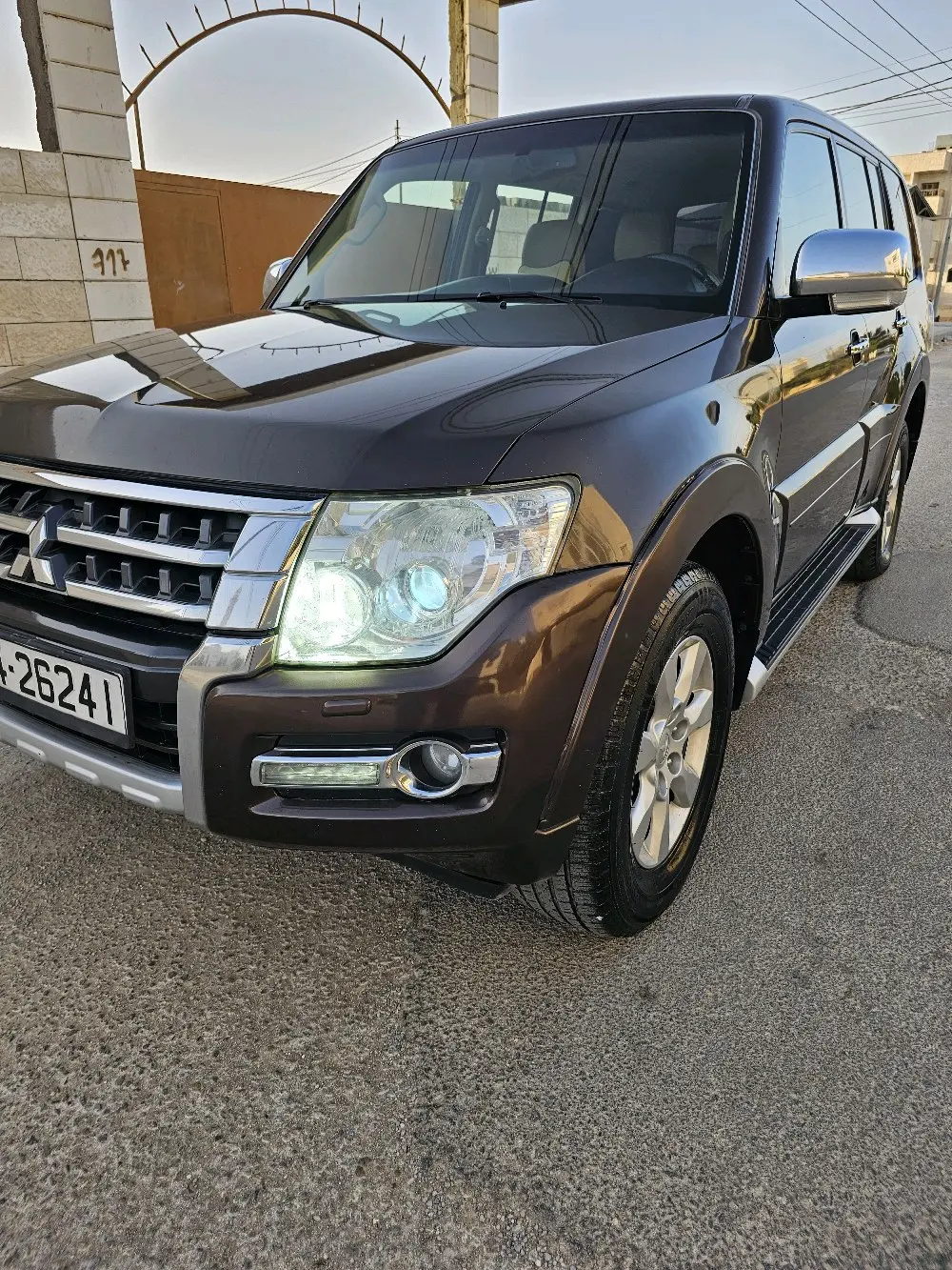 ميتسوبيشي باجيرو 2017 نخب النخب 3500cc ترخيص سنة كاملة ورقم جميل مثل صاحبها  7 ر