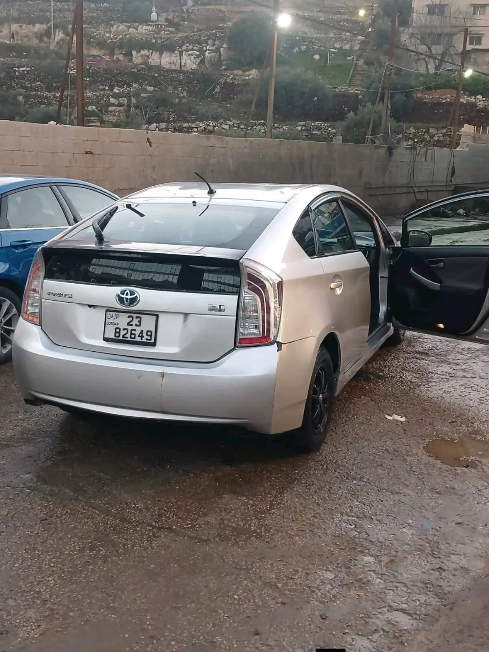 تيوتا بريوس موديل 2013