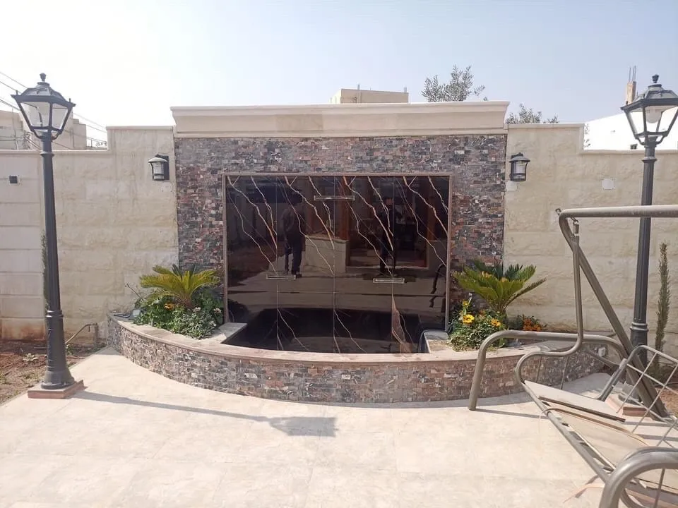 كافة اعمال الديكور والصيانه العامة