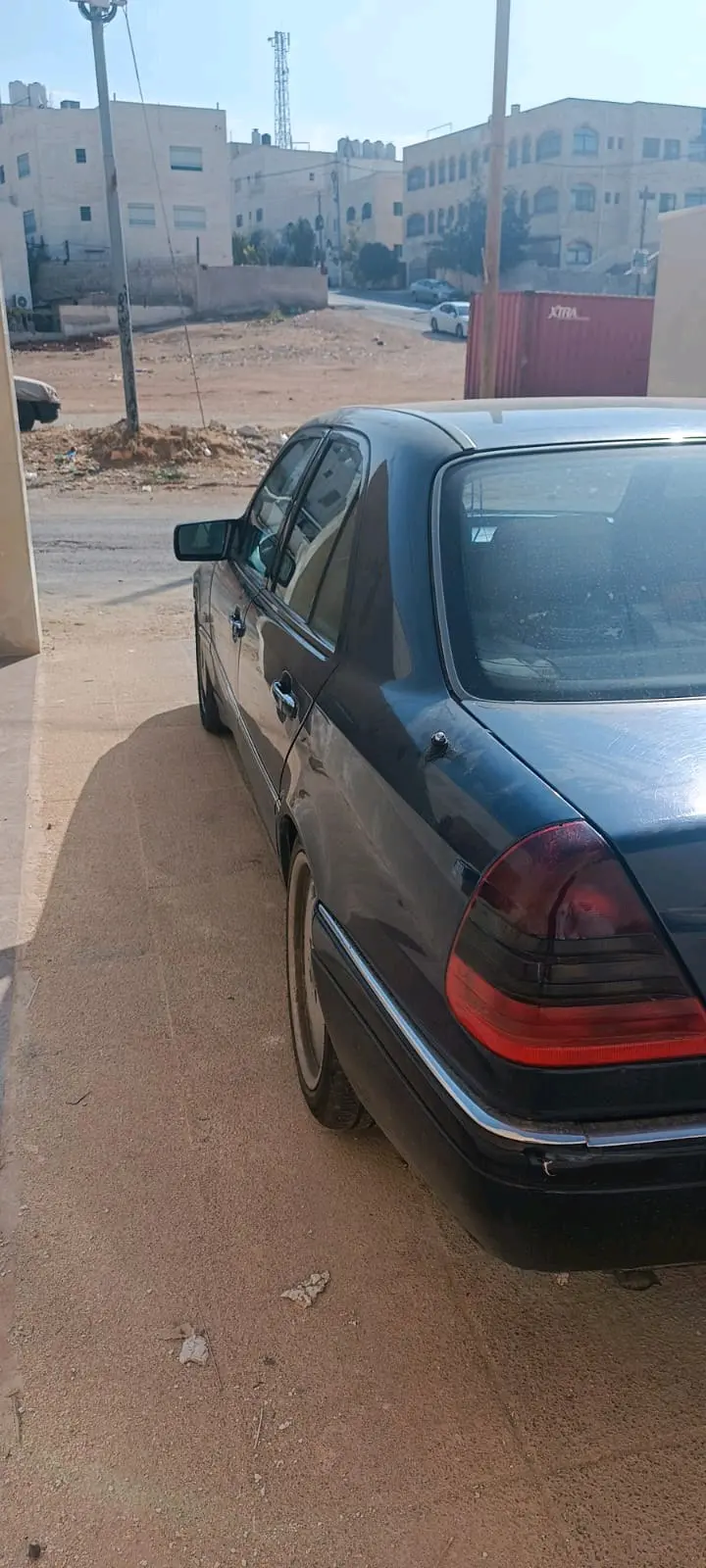 مرسيدس C200 موديل 1996