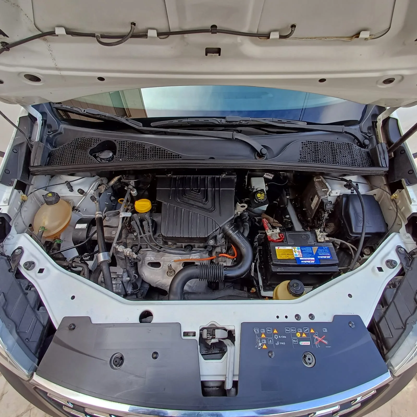 رينو دوكر 2022