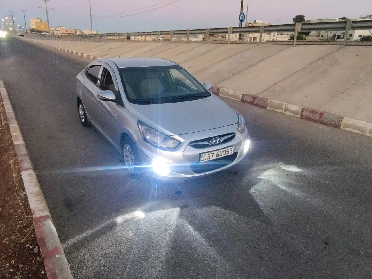 هيونداي اكسنت 2015 لون سلفر ماتور 1600 فحص 3 جيد