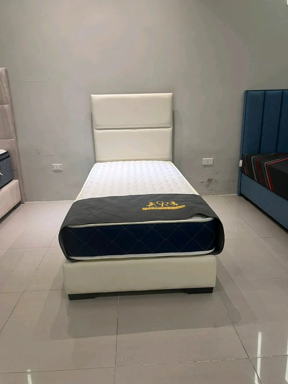 فرشات سبرينج ريست