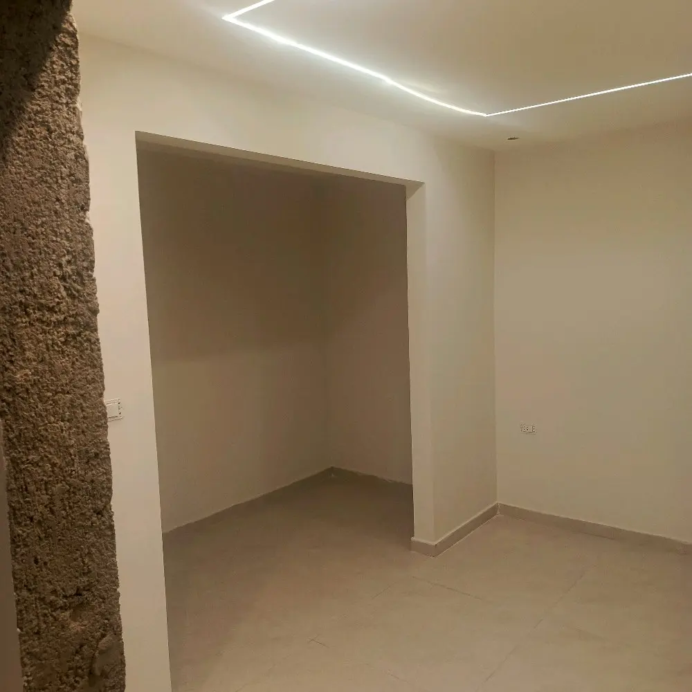 منزل للبيع في ابو نصير