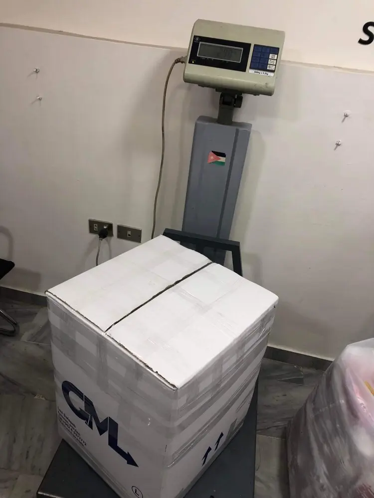 خدمات شحن جوي وبحري وبري