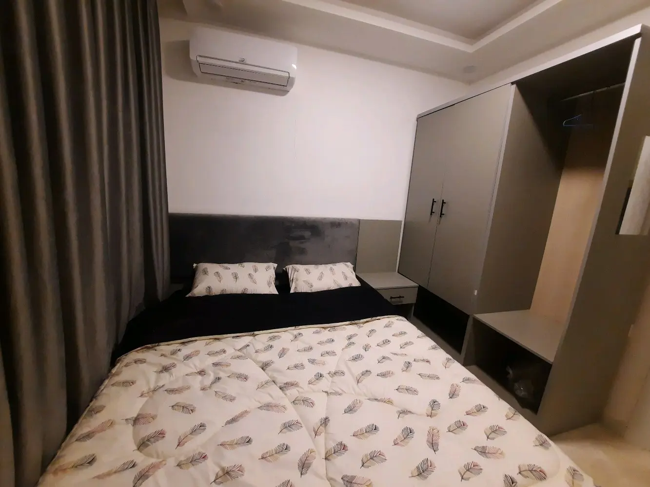 للاستثمار استوديوهات طلابيه مؤجره جاهزه بعقد سنوي