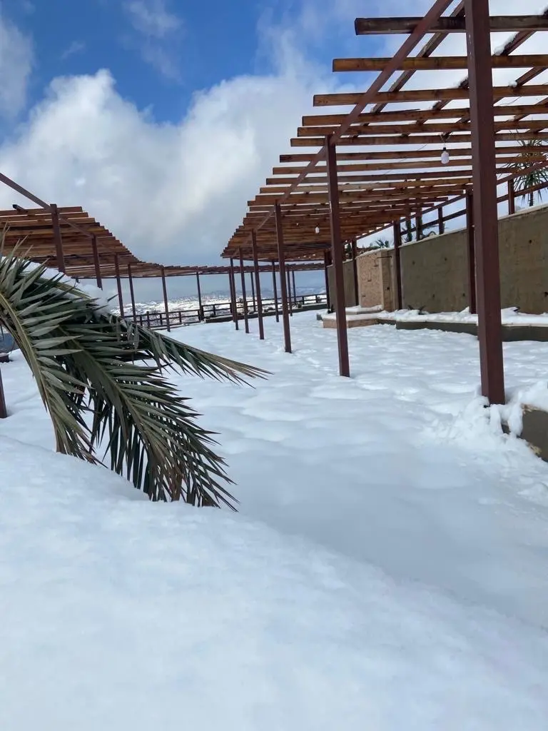 فبلا مودرن حديثة البناء