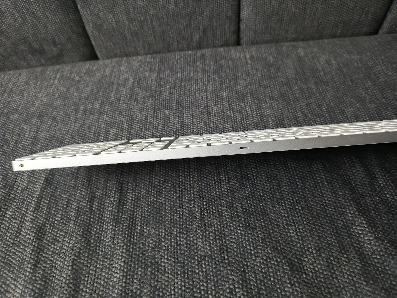 Apple Magic Keyboard with Numeric Keypad (No Touch ID)