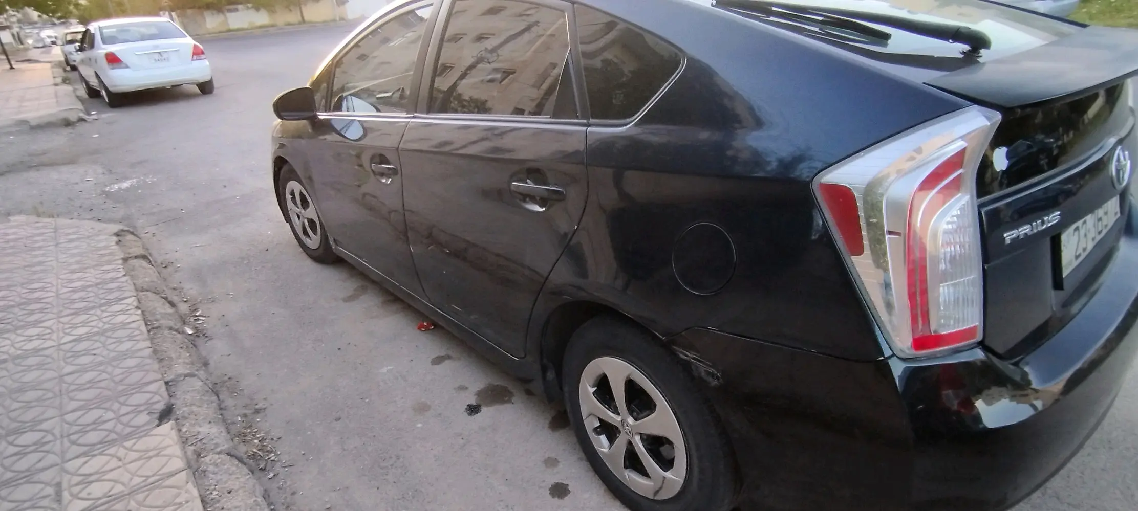 تويوتا بريوس فل كامل بانوراما ٢٠١٣