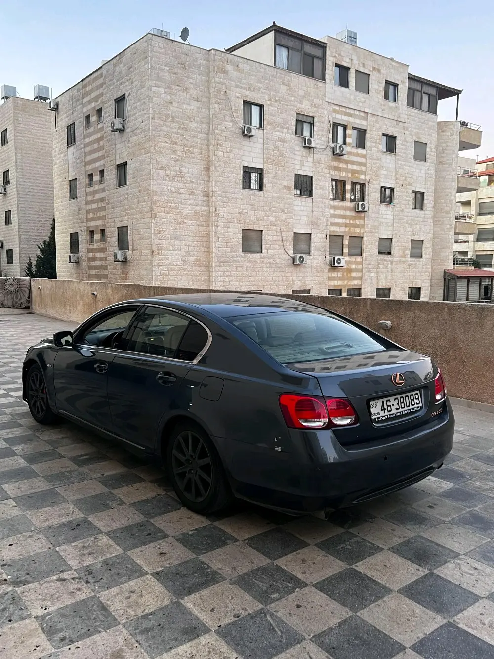 لكزس بنزين ٢٠٠٦ للبيع