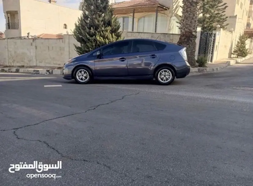 تويوتا بريوس 2011 TOYOTA PRIUS