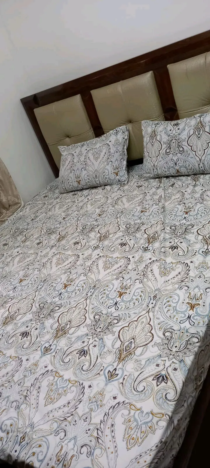 غرفة نوم للبيع