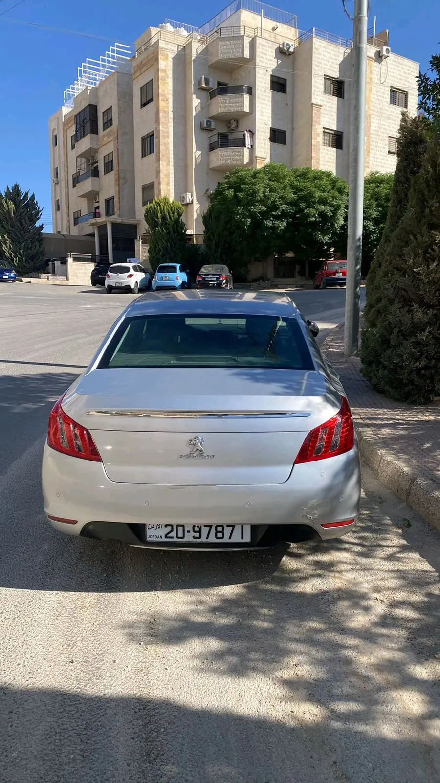 بيجو 508 بحاله ممتازه