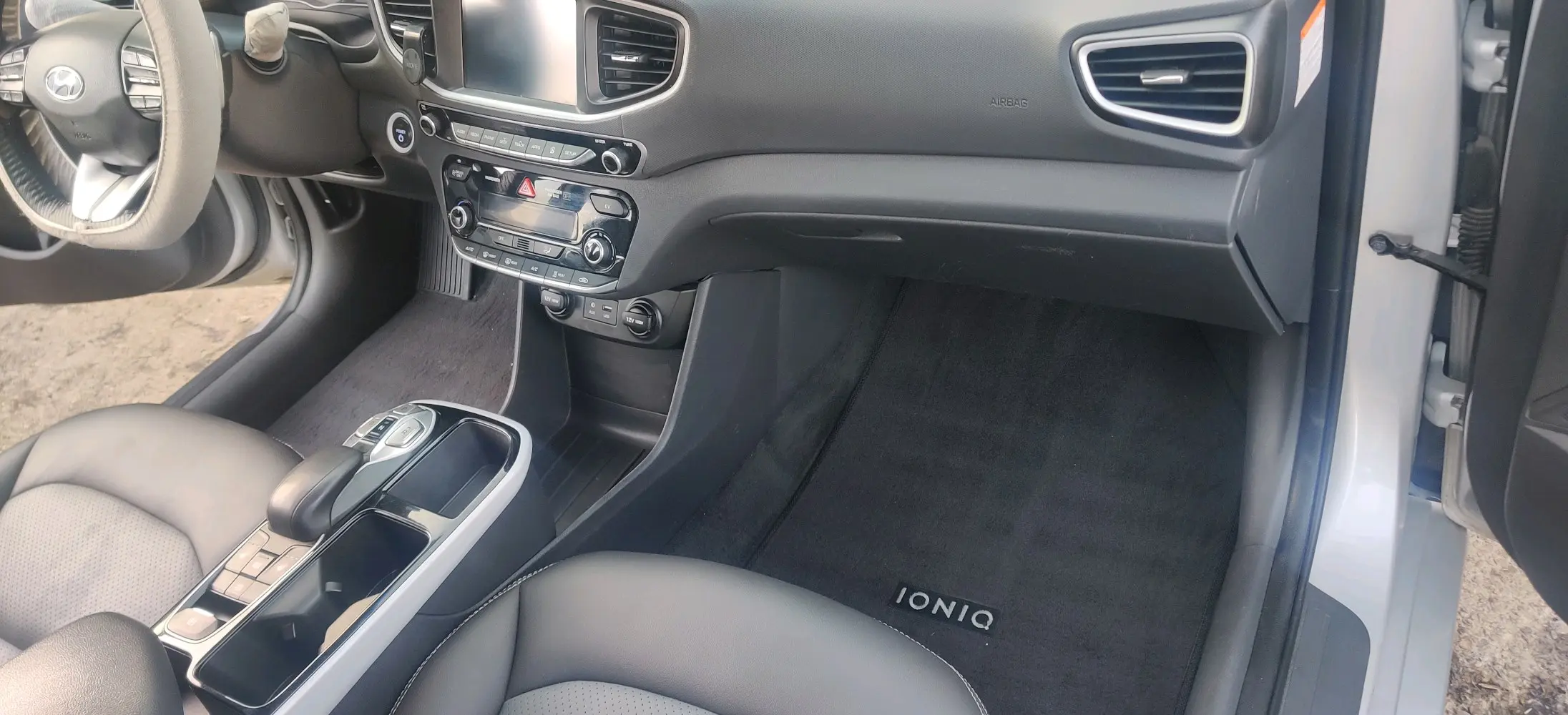 هوداي ايونك كهرباء 2017 للبيع