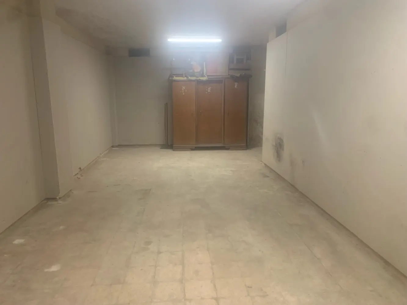 مخزن للايجار