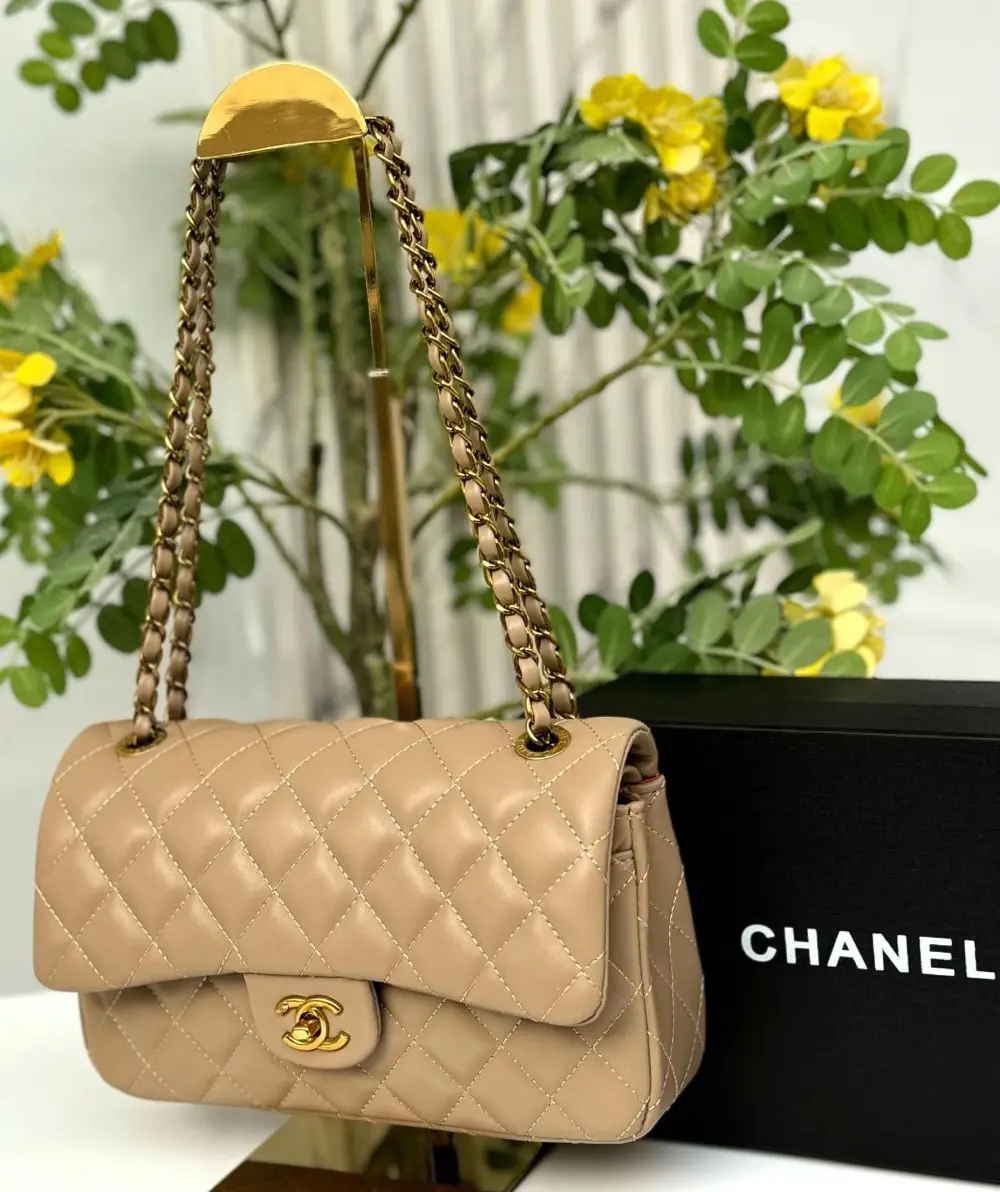 شناتي شانيل وديور كوبي ماستر