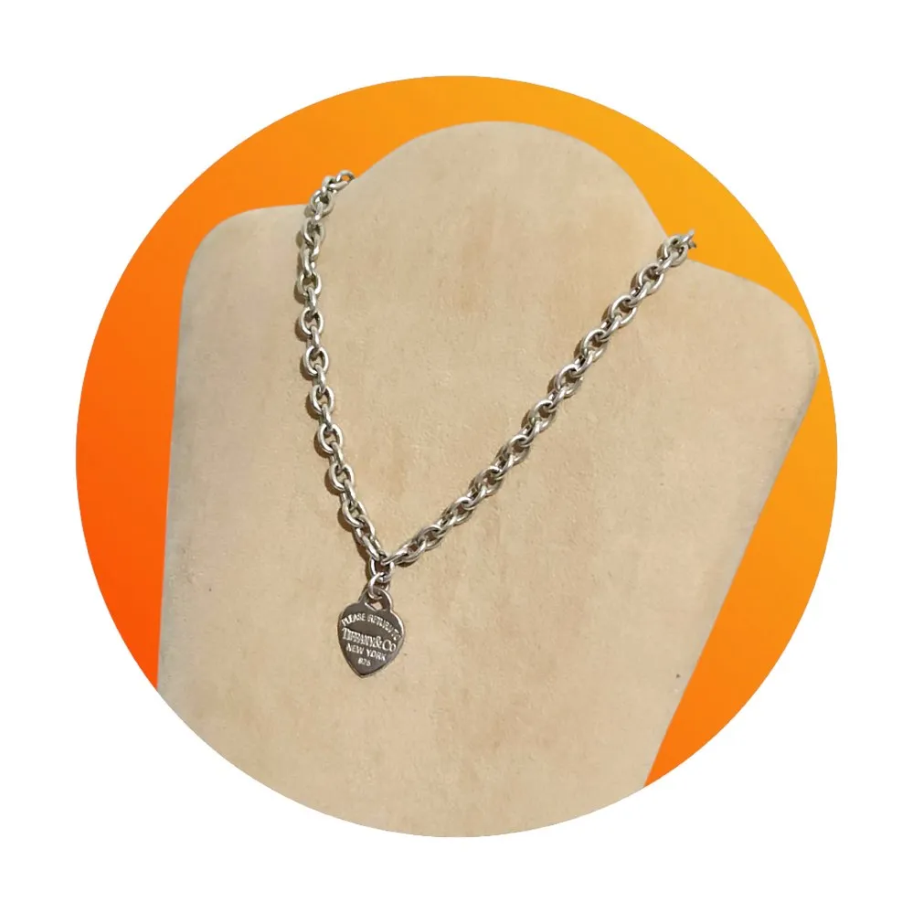 قلادة تيفاني آند كو