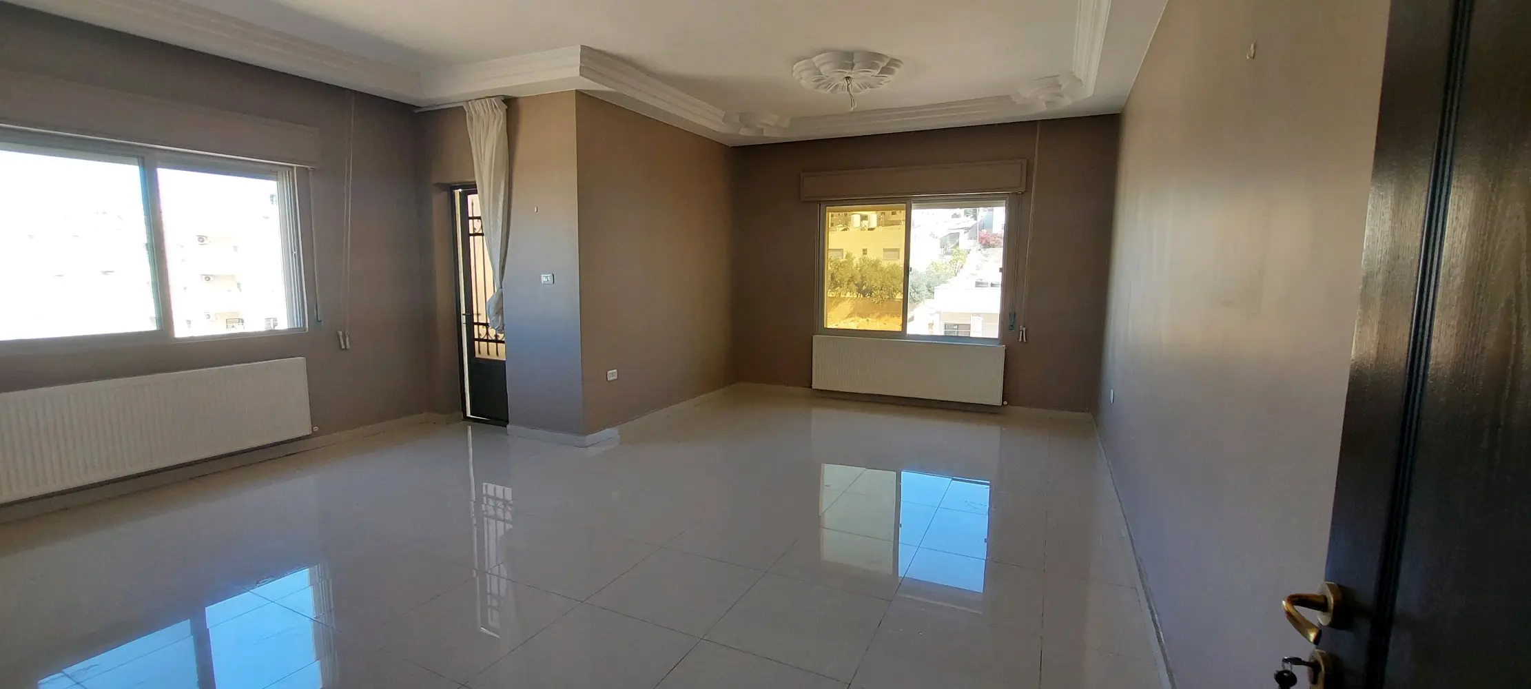 شقة سوبر ديلوكس مساحة 182 متر