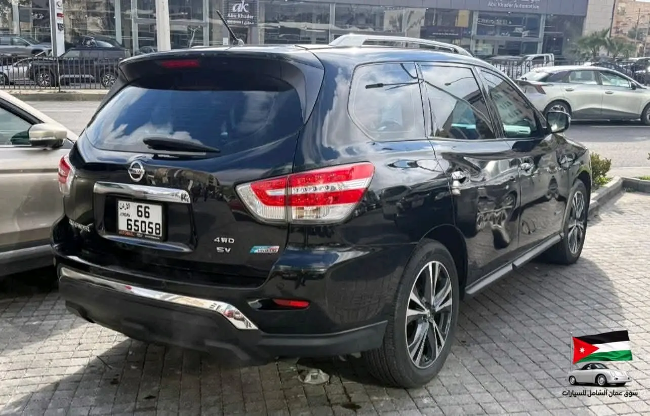 للبيع نيسان باثفيندر هايبرد 7 مقاعد موديل 2018 وارد الوكالة فحص كامل وترخيص سنه