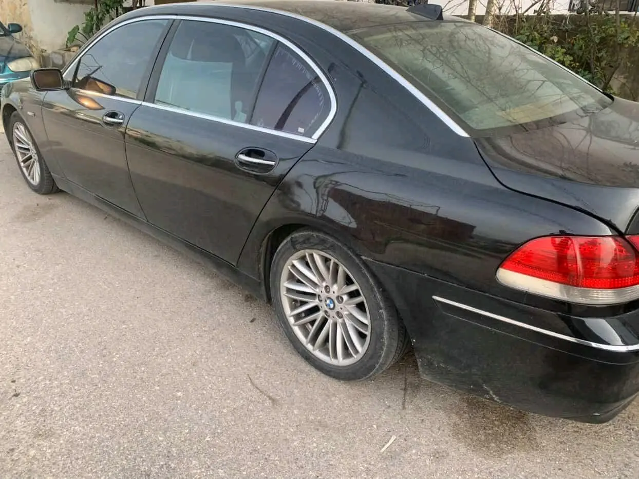 bmw 730 X large 2006