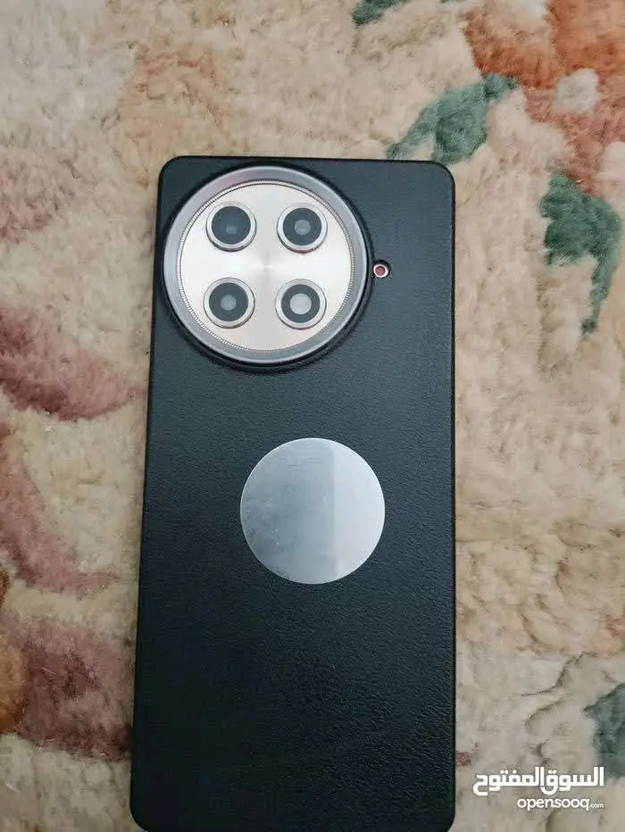 تكنوا كامون 30s برو 256/16 كامل الاغراض للبيع او البدل على سامسونج a55