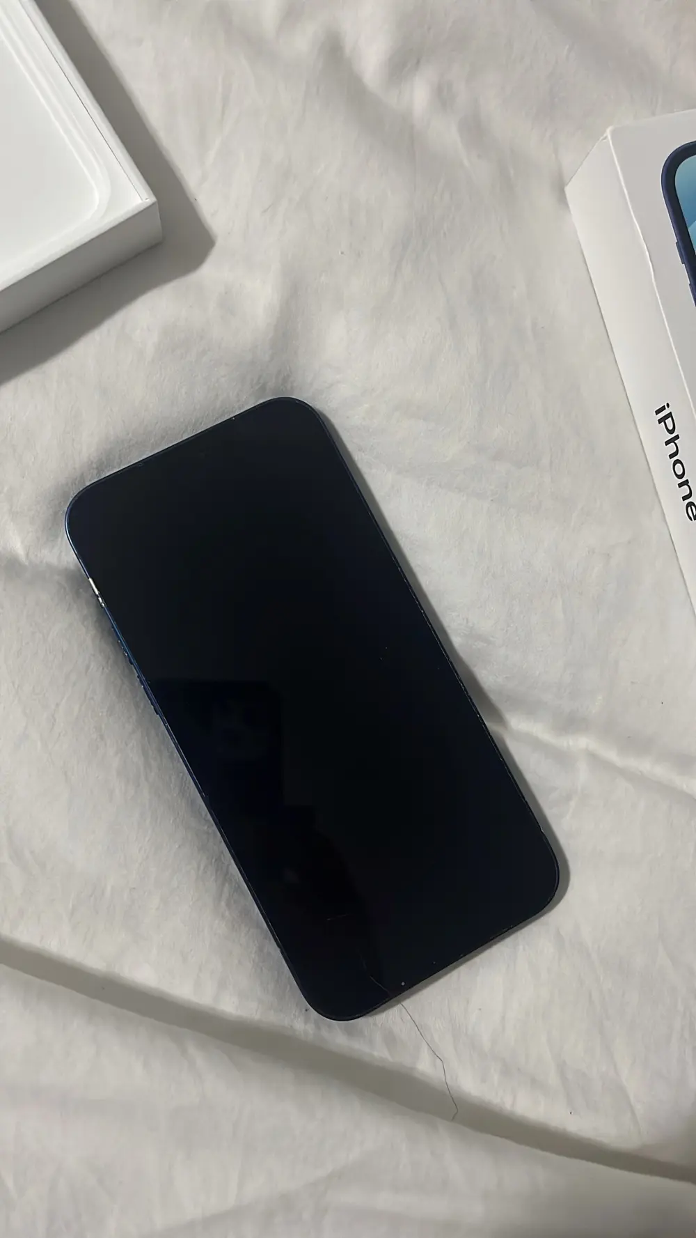 ايفون ١٢ ١٢٨ جيجا