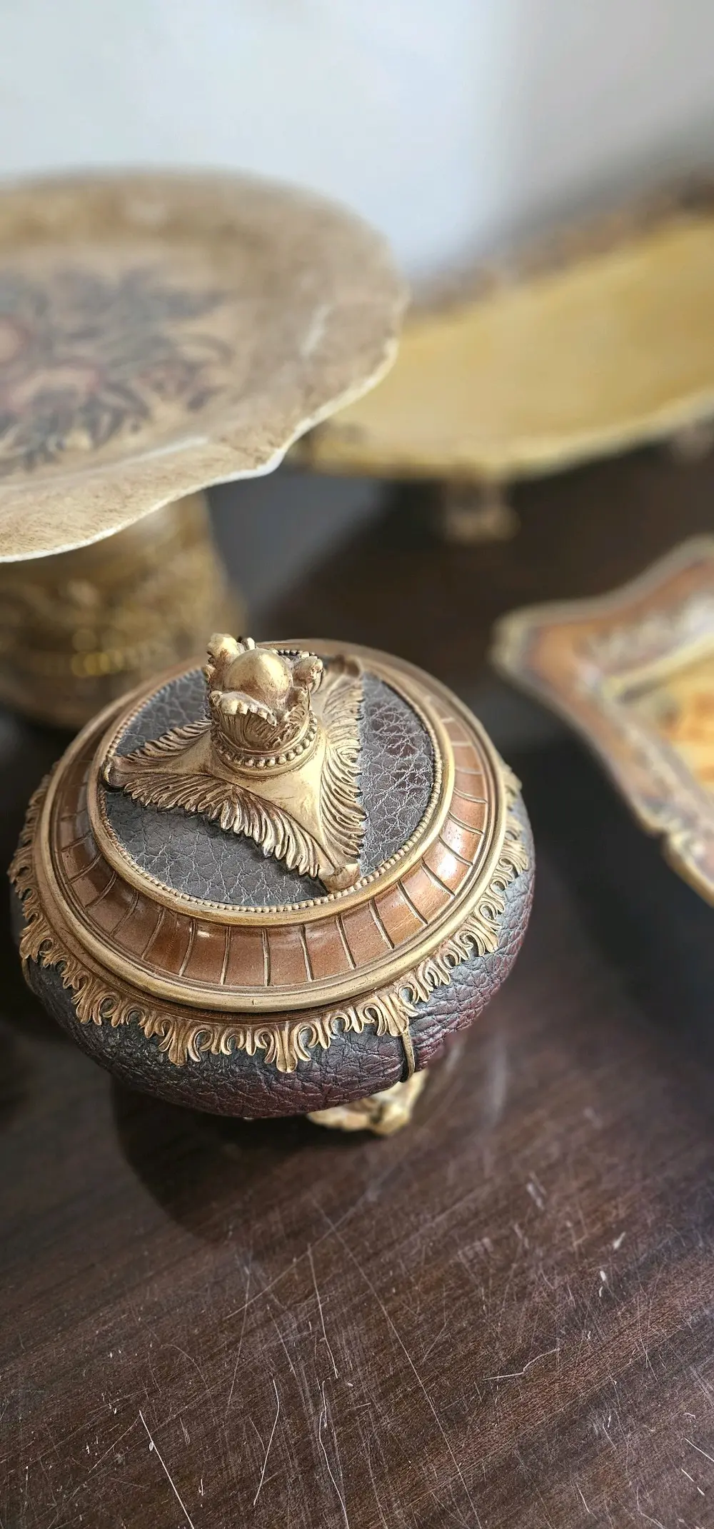 تحف فنية كلاسيكية فاخرة بطراز أوروبي أنيق – قطع ديكور مميزة للبيت أو المكتب تحف