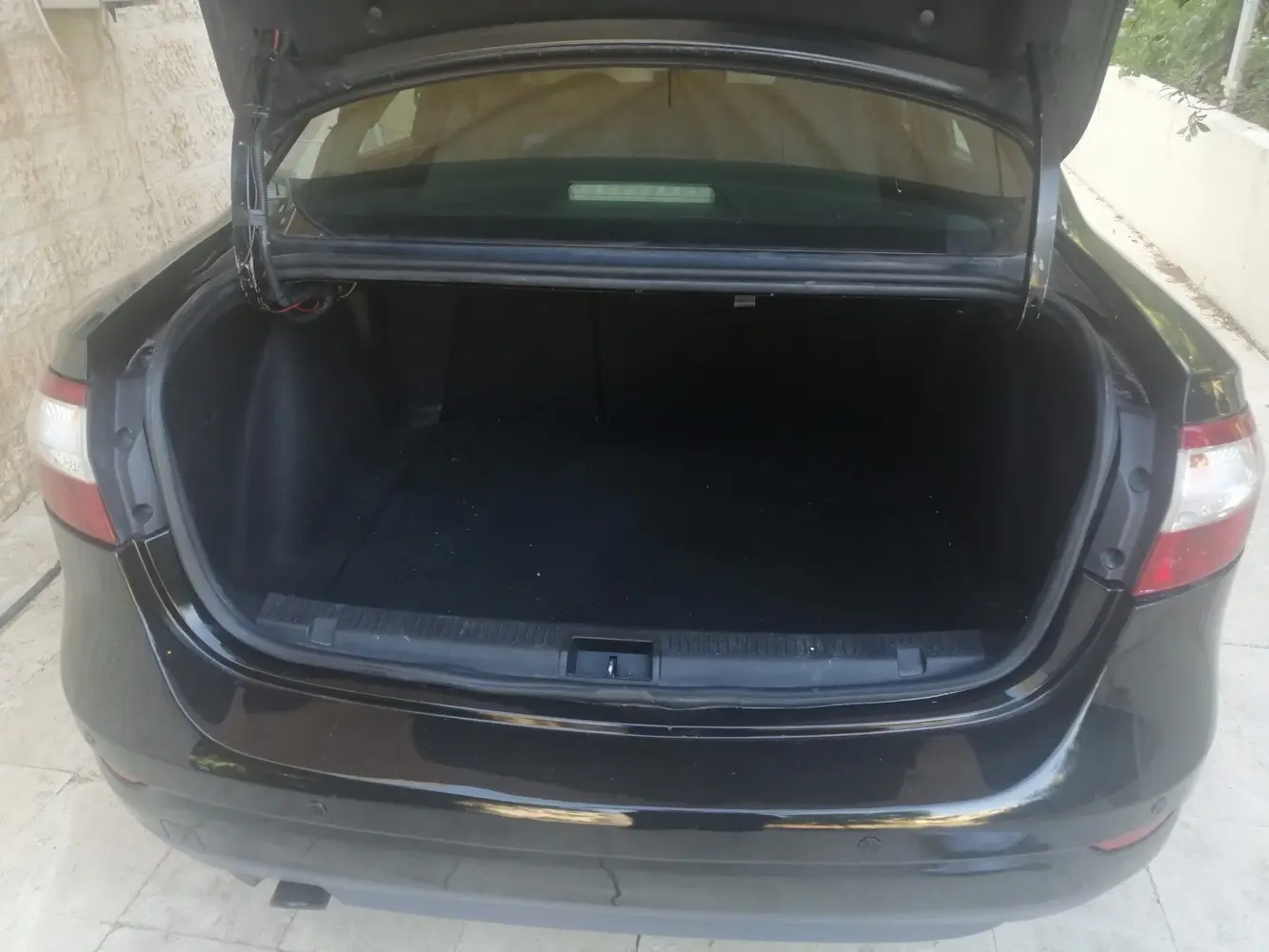 للبيع المستعجل  رينو فلونس ٢٠١٣