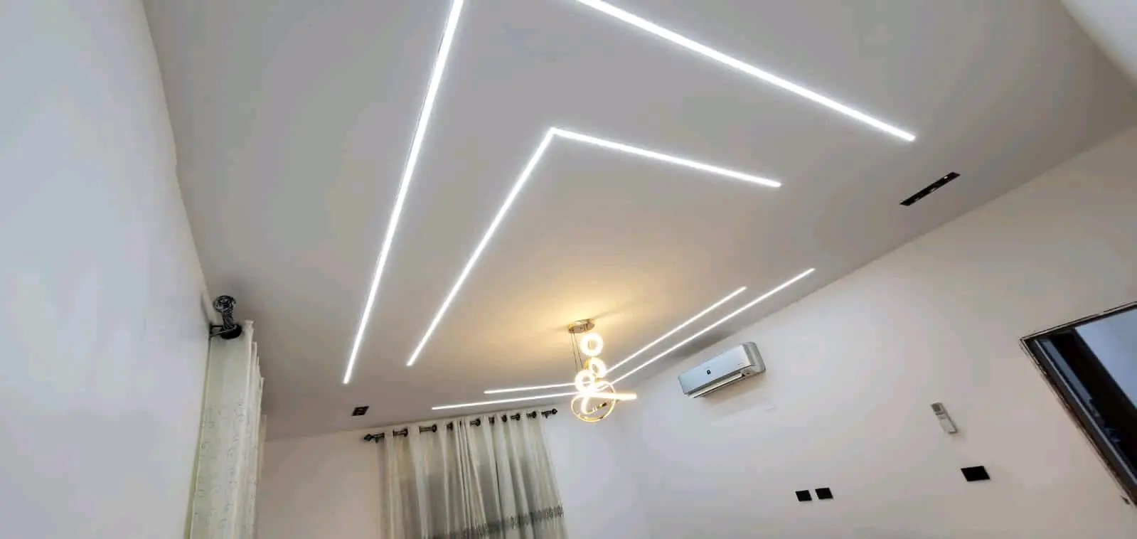 Decoration world
