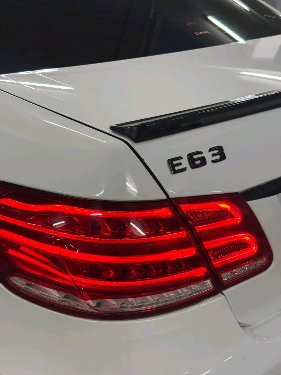 مرسيدس  E200 موديل 2013 محول بالكامل 2016