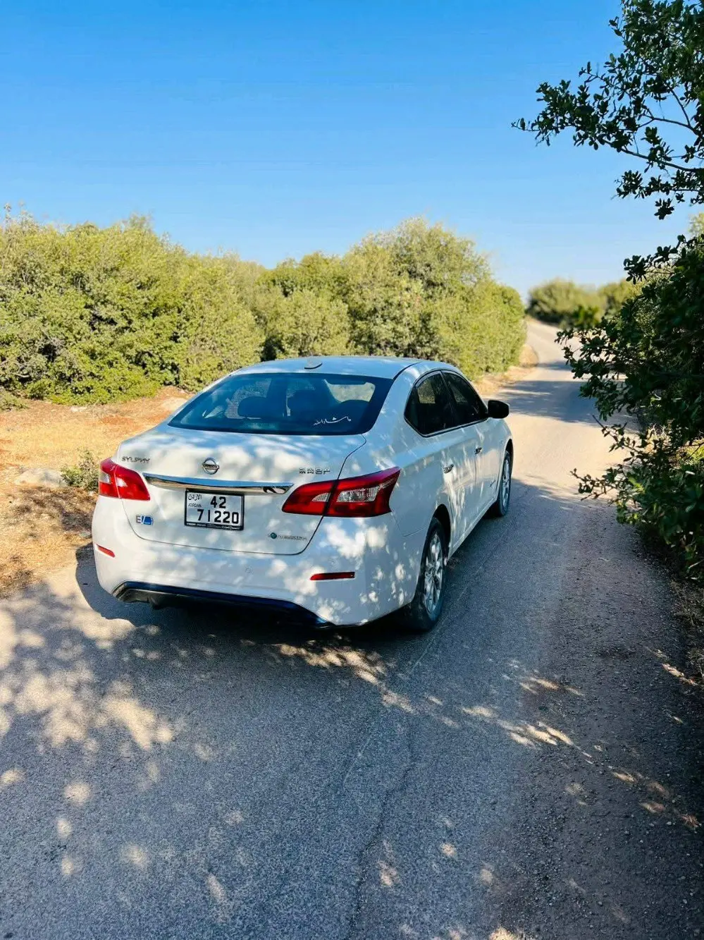 نيسان سلفي كهرباء فحص كامل بتمشي 300 كيلو بشحنه