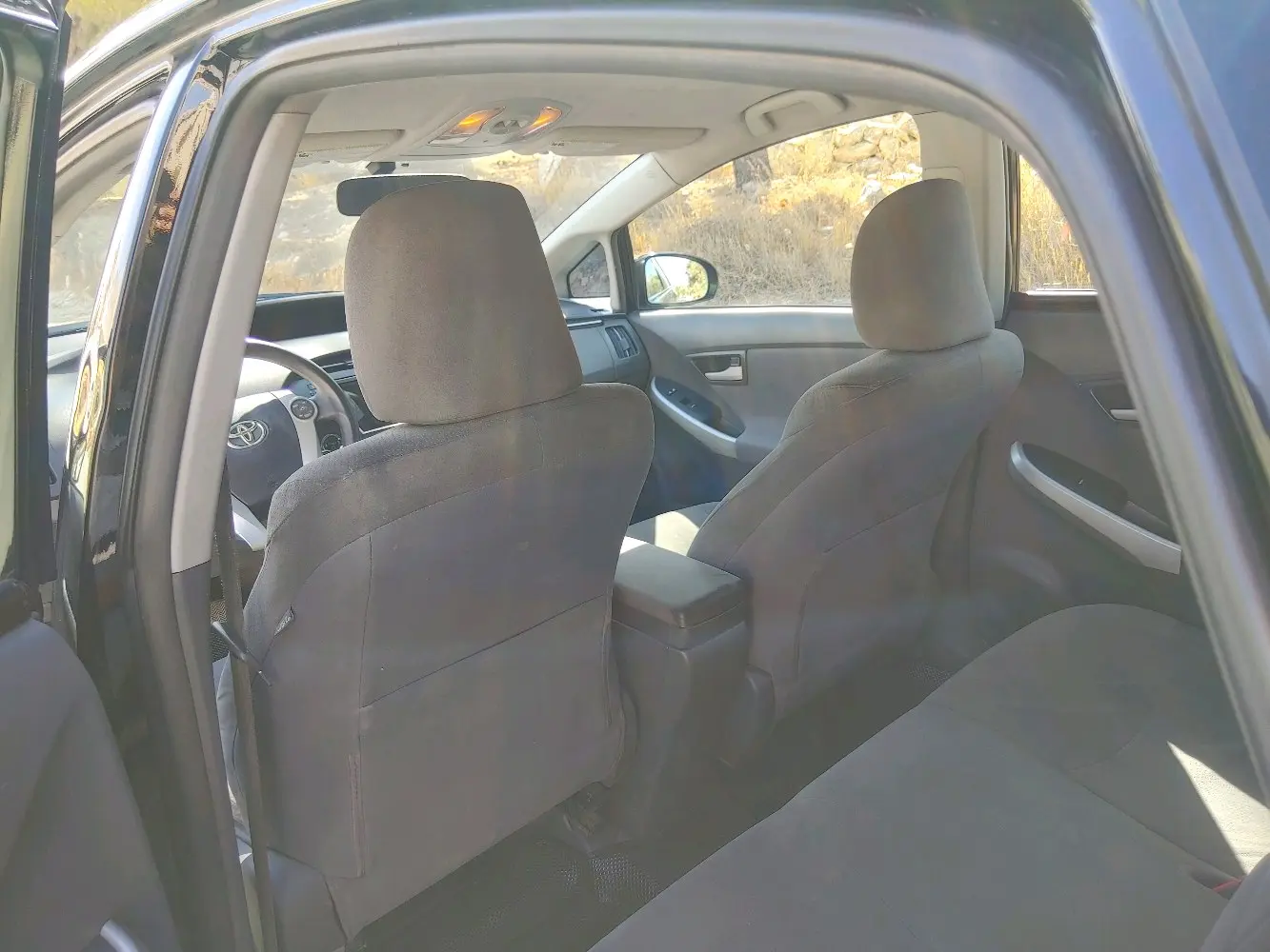 تويوتا بريوس ٢٠١١