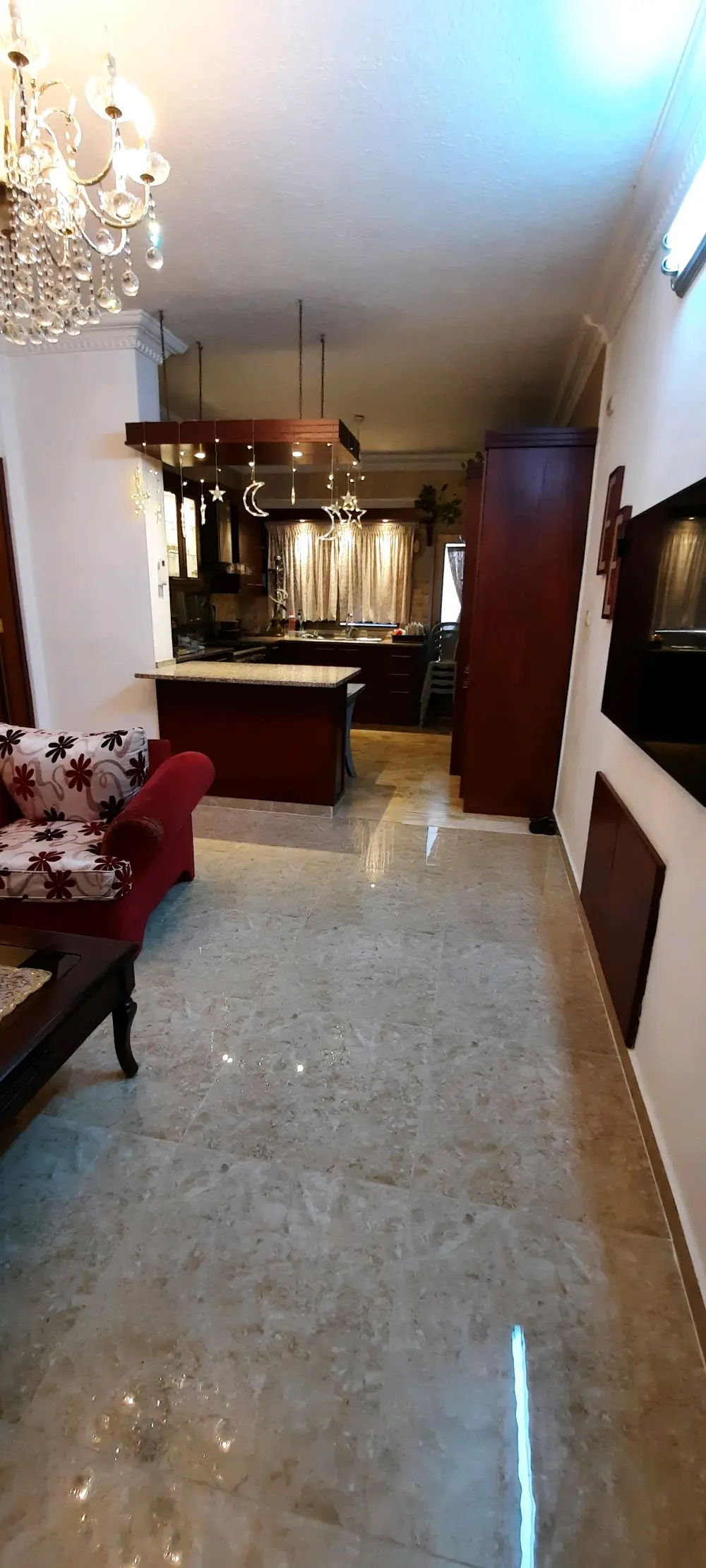 شقة مميزة للبيع (المالك مباشرة) عمان-أجمل مناطق شفابدران-إمكانية نقل معاملة بنك