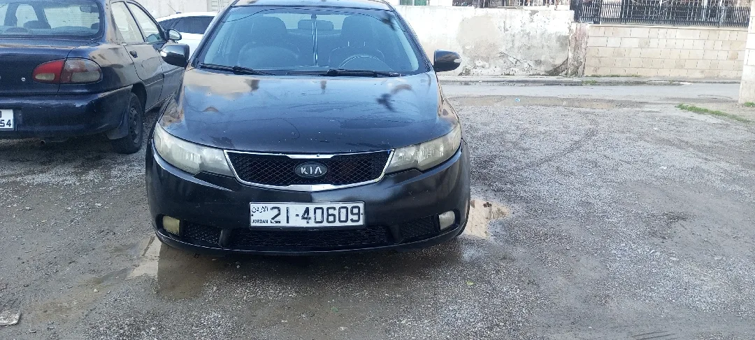 كيا سيراتو 2011