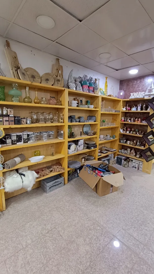 تصفية محل جومارت - بضاعة نثريات ومستوردات مميزة للبيع